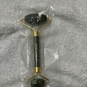 Jade Facial Roller - Green Jade Skincare Tool